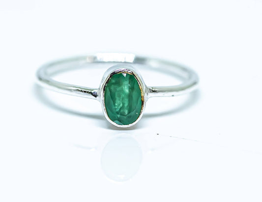 Emerald Ring Sterling Silver  : 8