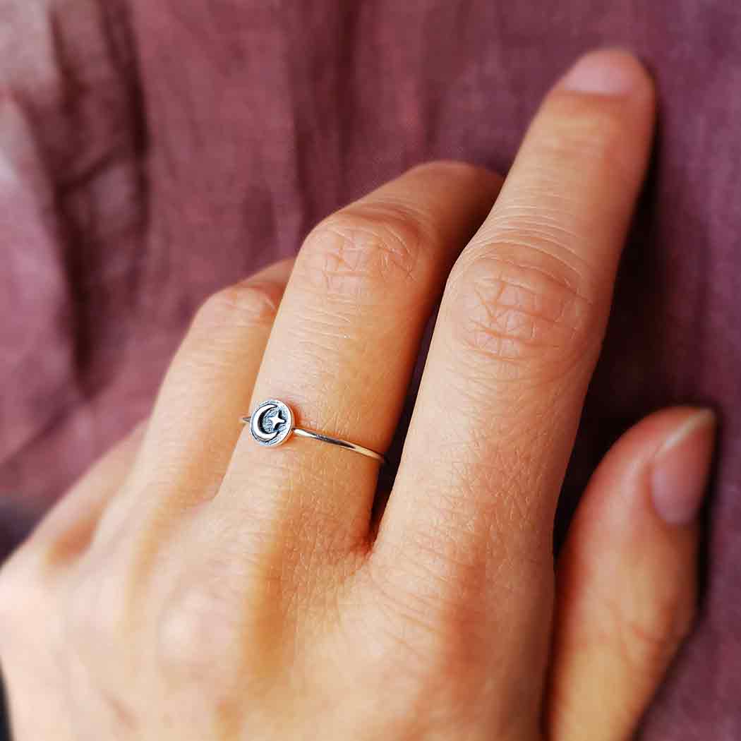 Sterling Silver Raised Moon and Star Stacking Ring: 8
