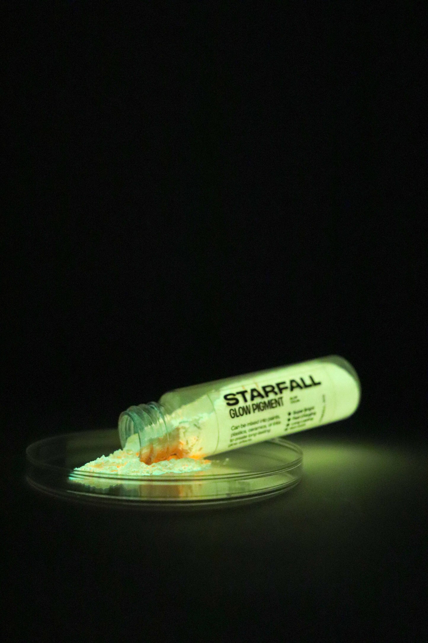 Starfall Glow Pigment: Plasma Pink