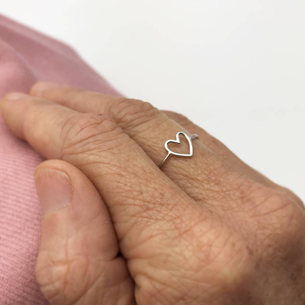 Sterling Silver Open Heart Ring: Sterling Silver / 8