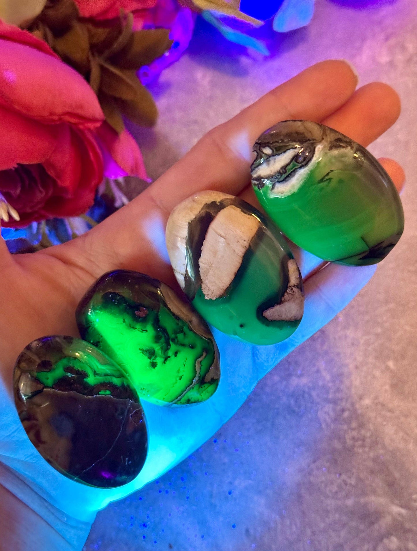 Volcano Agate Palmstones, Green Fluorescent Minerals, UV Crystals: 25-49 Grams