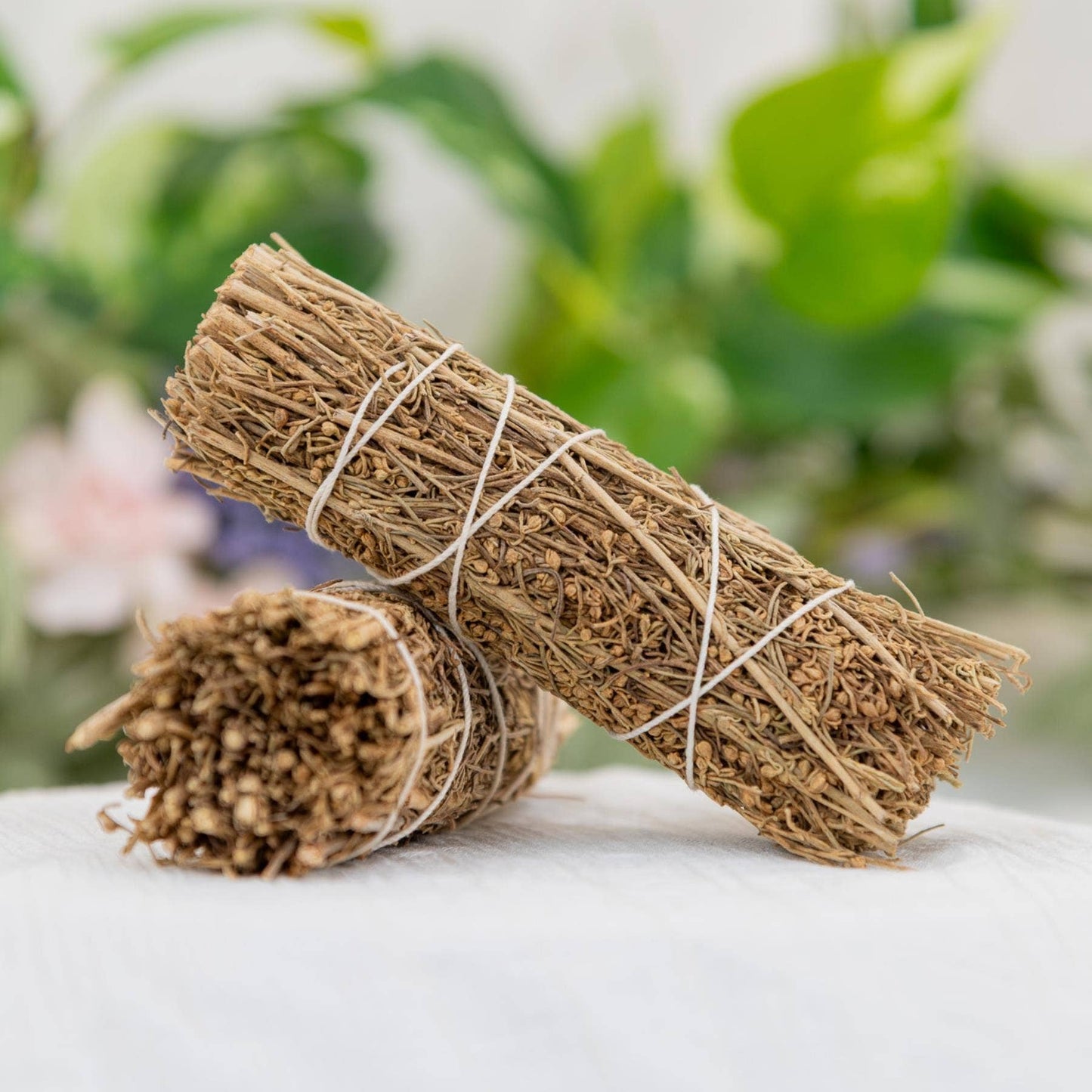 Desert Sage Smudge Stick.: 1pk